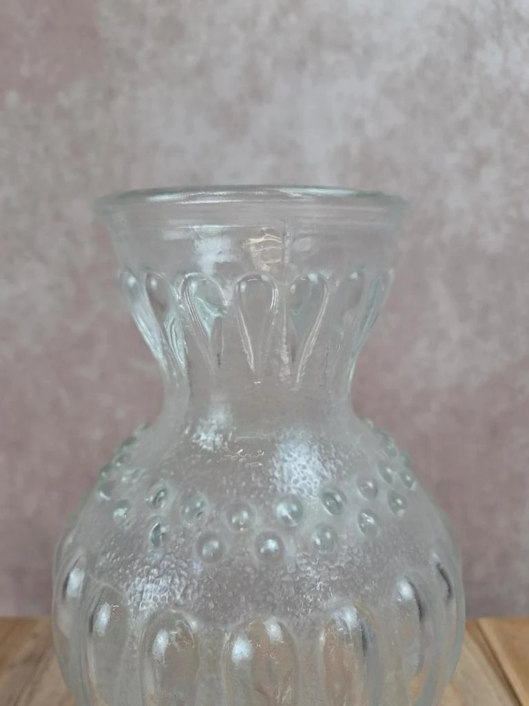 Vaso vintage em vidro prensado moldado fosco anos 50 – Modelo grande com decoração de gotas – photo 5